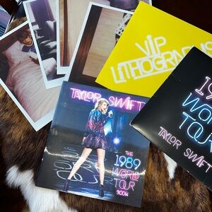 Taylor Swift 1989 World Tour Book and VIP Lithographs